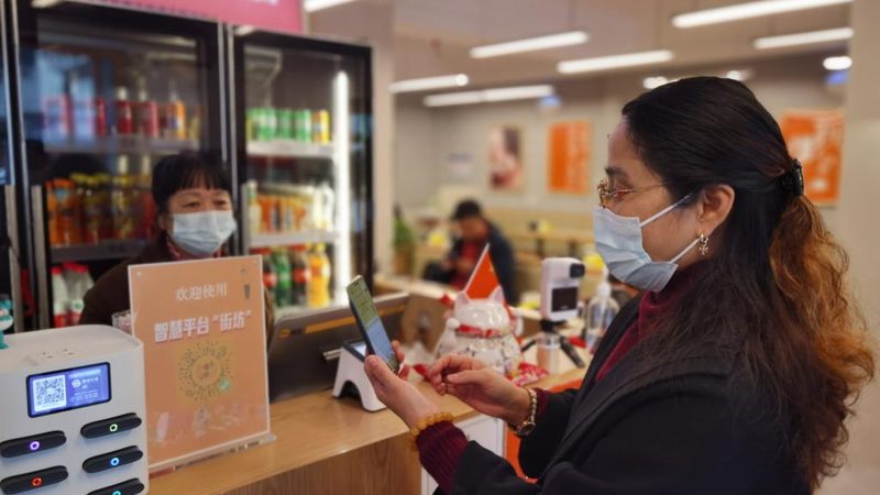 小标题：旧楼管道堵塞，改造势在必行